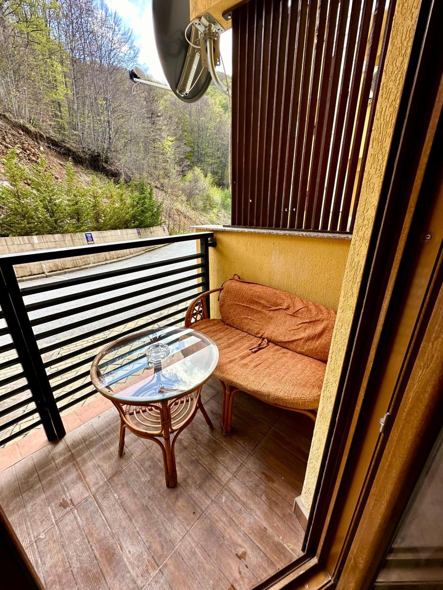 Forest View Apartment Маврово Экстерьер фото